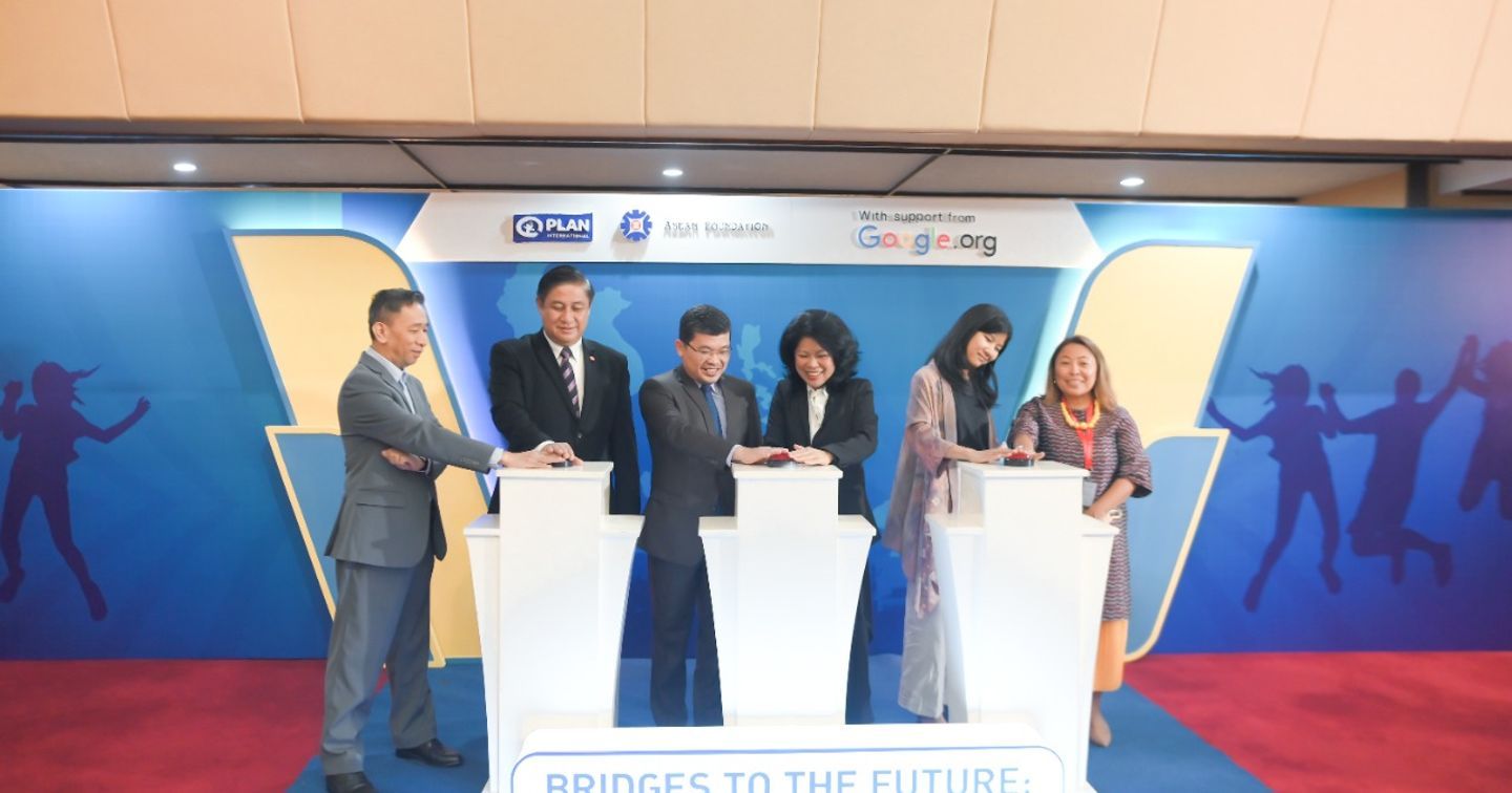 Quỹ ASEAN ra mắt Báo cáo nghiên cứu mới  và Trung tâm Thông tin Việc làm Trực tuyến  nhằm hỗ trợ thanh niên đối mặt với thách thức từ thị trường việc làm