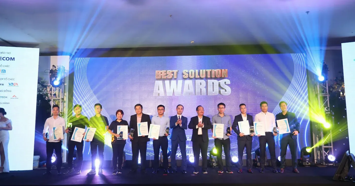 Lễ trao giải thưởng Best Solution Awards 2021 - 44 giải pháp tiêu biểu về tiếp thị & công nghệ số được vinh danh
