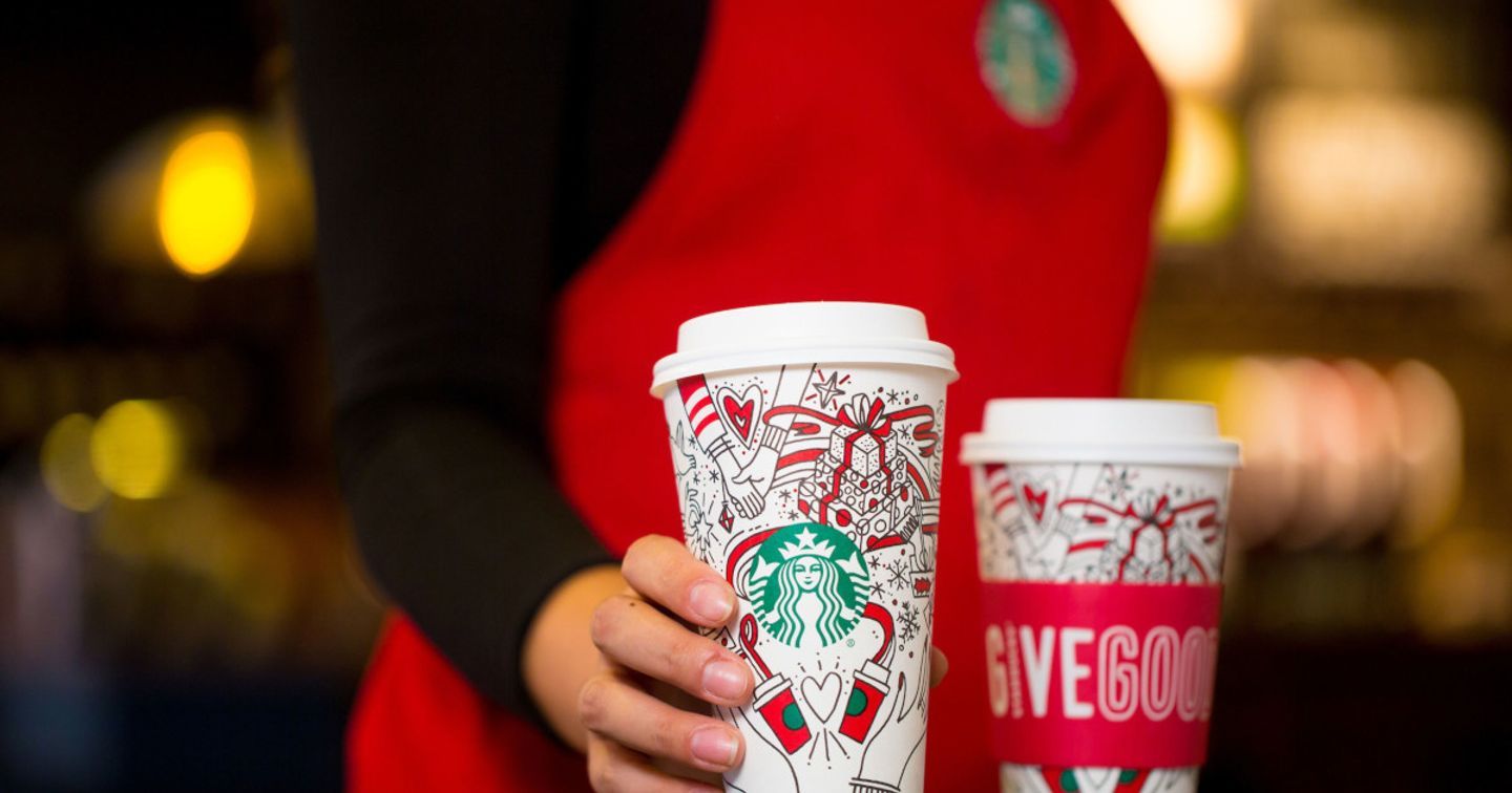 Nhìn lại Starbucks và mùa lễ hội: Câu chuyện về những chiếc cốc màu đỏ