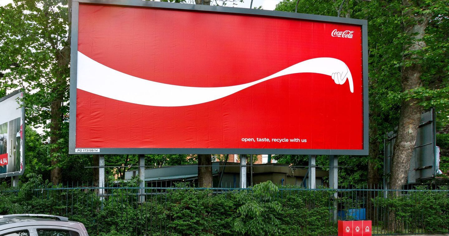 Coca-Cola và những Billboard bảo vệ môi trường đầy sáng tạo