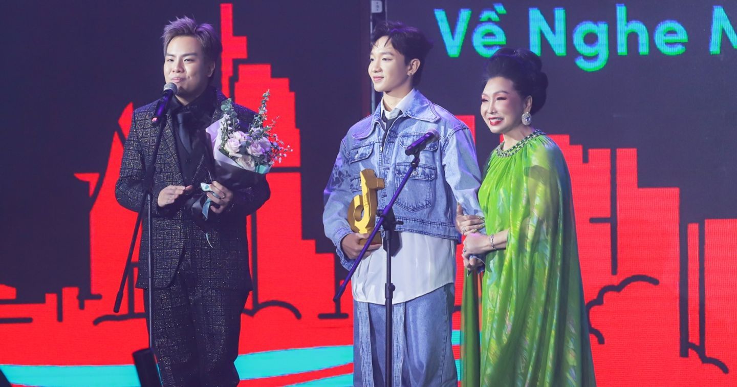 Đêm Vinh danh TikTok Awards Việt Nam 2022: Cột mốc trên hành trình tôn vinh tinh thần sáng tạo tích cực