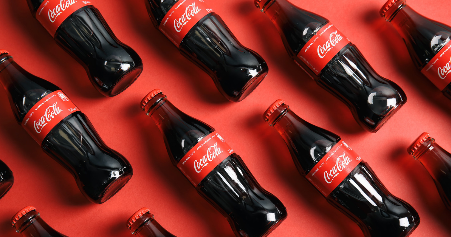 Coca-Cola sản xuất chai thủy tinh có thể tái sử dụng để chống lạm phát